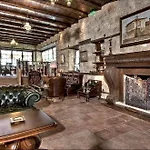 Hotel Estate Kalaitzis