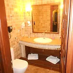 Estate Kalaitzis 3*